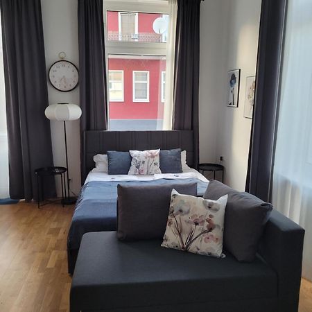 Stay Studio 2 Villa Mercedes Balkon Zentrum Parkplatz Bad Pyrmont Exterior foto